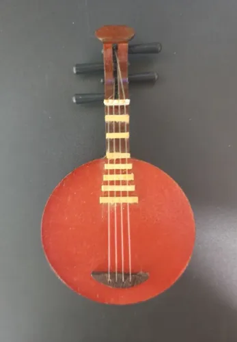 Miniatura Instrumento Musical - Yueqin