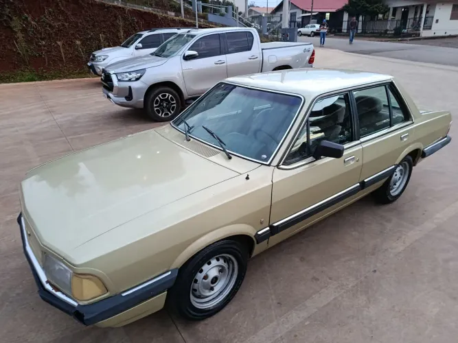 Ford Del Rey Ghia 1.8 / 1.6 2P E 4P 1985