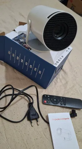 Projetor hy300 