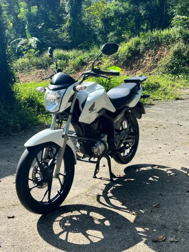 Honda CG 160 Cargo Branca (homologada para 2 passageiro)