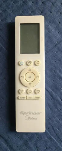 Ar Condicionado Split Midea 9.000 BTUs - Usado Menos de 1 Ano Excelente Estado