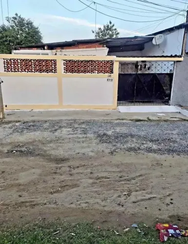 Casa a venda - bairro Tancredo Neves - próximo ao campo do florestão
