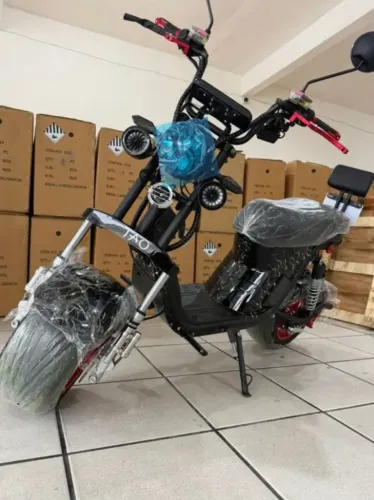 Scooter Bike Elétrica X18 ZERO KM Tao 1000w 60v24ah 1440wh 32km/h Cor Preto