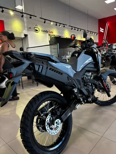 XRE 300 SAHARA 2027