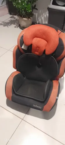 Vendo cadeira de carro infantil 