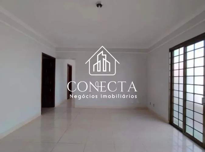 Casa residencial com 6 quartos e 3 suítes para aluguel no Alto Umuarama