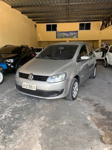 Volkswagen Fox 1.0 MI Total Flex 8V 5P 2012
