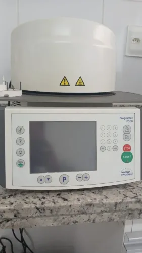 Forno de Cerâmica Ivoclar Programat P500