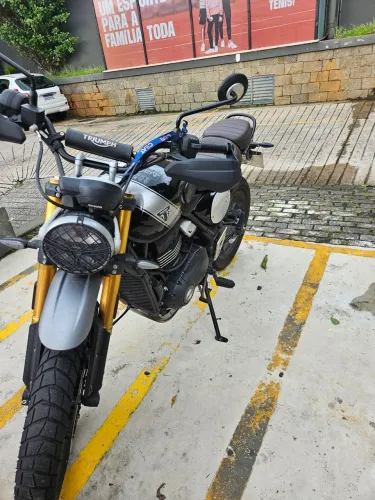 Scrambler 400x Triumph