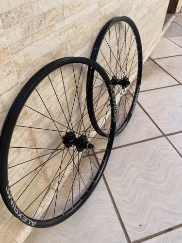 Rodas aro 29 boost.