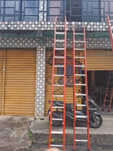 Escada de fibra de vidro 