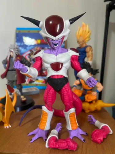 Freeza action figure 