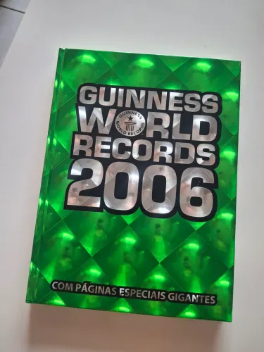 Livro dos Recordes 2006 (Capa dura especial) Guinness World Records original
