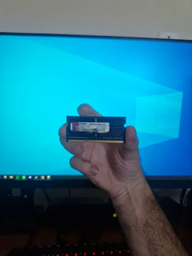 Kit 4GB (2x2GB) Memória RAM Notebook DDR3 1333MHz