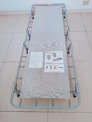 Cama campanha dobrável sem colchão