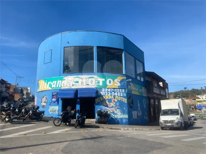 Salão para alugar em Vossoroca, Votorantim - SP