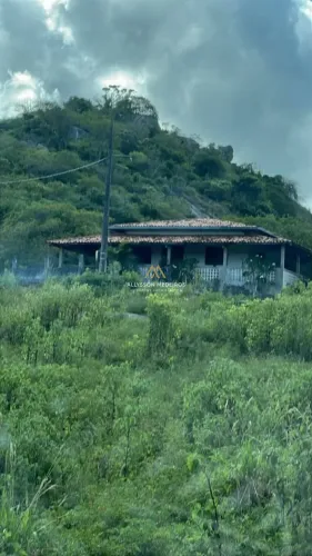 Sítio com 3 dormitórios à venda, 140000 m² por R$ 400.000,00 - Massaranduba - Massaranduba