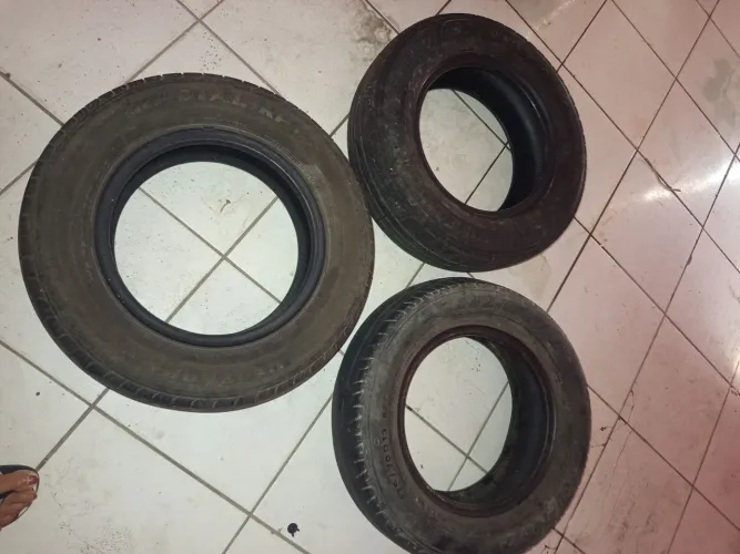 Pneus roda 13