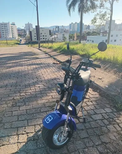 Scooter Elétrica HE-6 Azul - Apenas 1500km + 4 Meses de Garantia