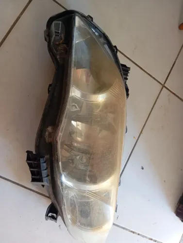 Farol corolla