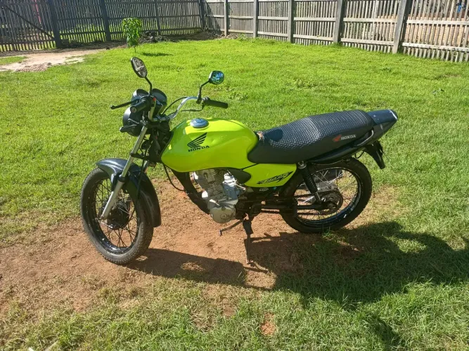 VENDO TITAN 125 VERDE - EXCELENTE ESTADO E MUITO ECONÔMICA