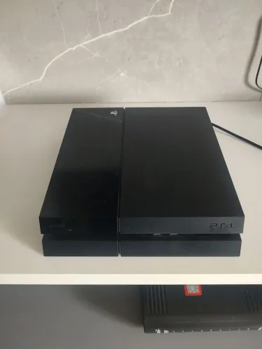 ? PlayStation 4