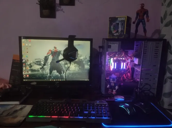 PC gamer completo troco por iphone