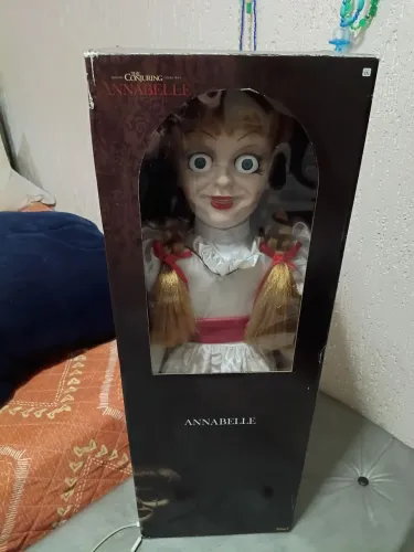 Vende- se Boneca Ana Belle na caixa, nova. Valor R1.500,00