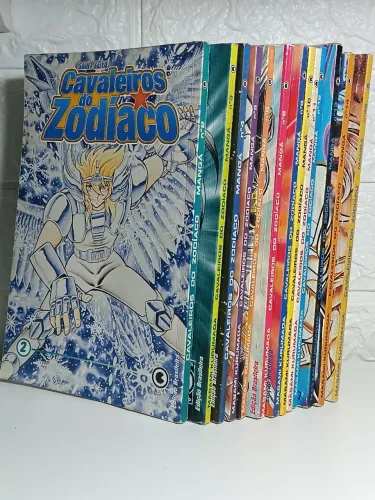 Cavaleiros do Zodíaco kit com 14 Mangás Conrad
