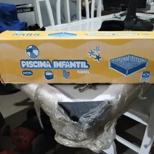 Piscina Infantil 400-litros Nunca foi Usada