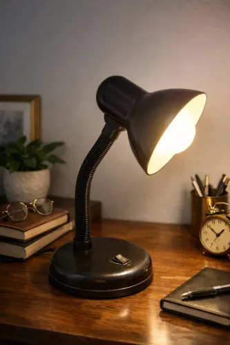 Luminária de mesa vintage | charme retrô para escritório ou home office