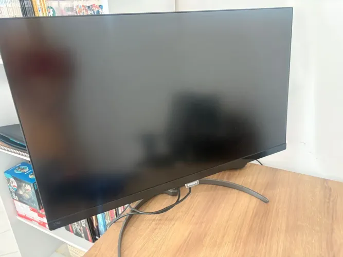 Monitor Philips 27" 4K IPS 276E8V - Excelente Estado