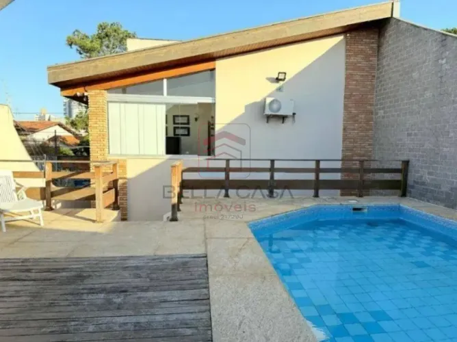 Sobrado à venda na Vila Prudente - 360m2 - 3 dormitórios - 3 suítes - 6 vagas fixas