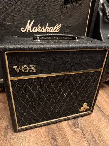 Amplificador Vox pré valvulado