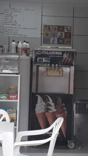 MÁQUINA ITALIANINHA TRIFÁSICA EM ÓTIMO ESTADO