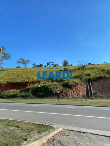 AREA - SANTA ISABEL - SP