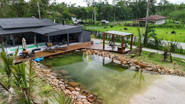 Chácara com 3 dormitórios à venda, 7500 m² por R$ 2.000.000 - Raia Velha - Morretes/PR