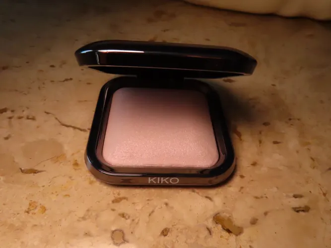 Iluminador kiko Milano 