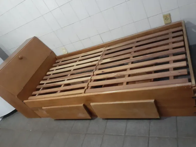 Cama solteiro madeira