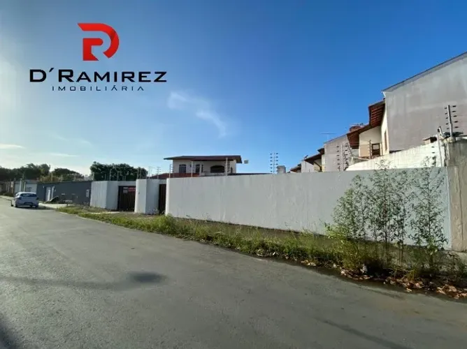 Casa Solta - 800m² - Duplex - Com Piscina Parque Atlantico - Perfil Comercial