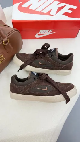 Tênis Nike SB Malor Unissex Premium Cor: Marrom - Disponível 34 AO 39