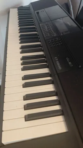 Teclado CT-X800