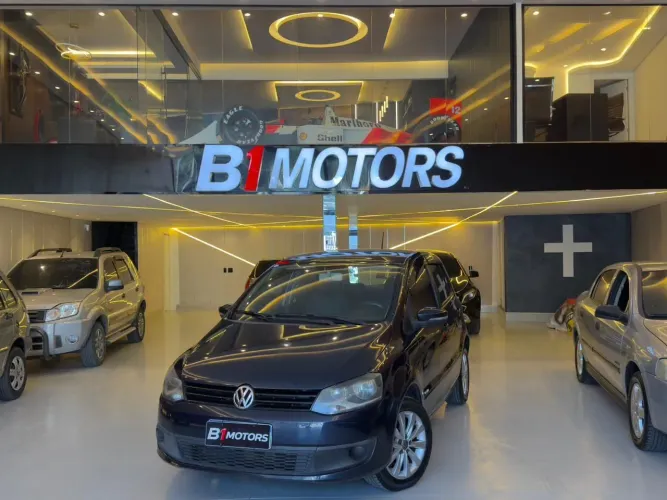 Volkswagen Fox 1.6 MI Total Flex 8V 5P 2013