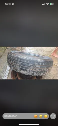 estepe bongo Mahindra