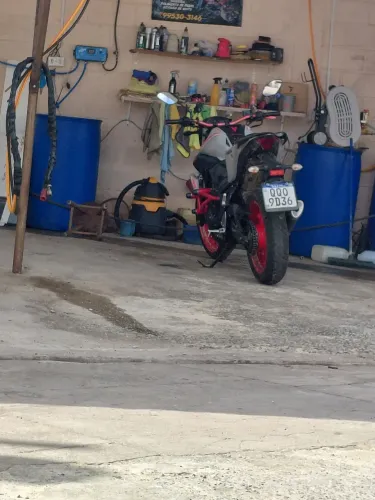 Vendo ou troco por carro