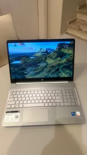 Notebook HP 15-ay144nl/i5-1135G7/8G-3200/SSD 256G/15.6 FHD/Garantia+Nota Fiscal