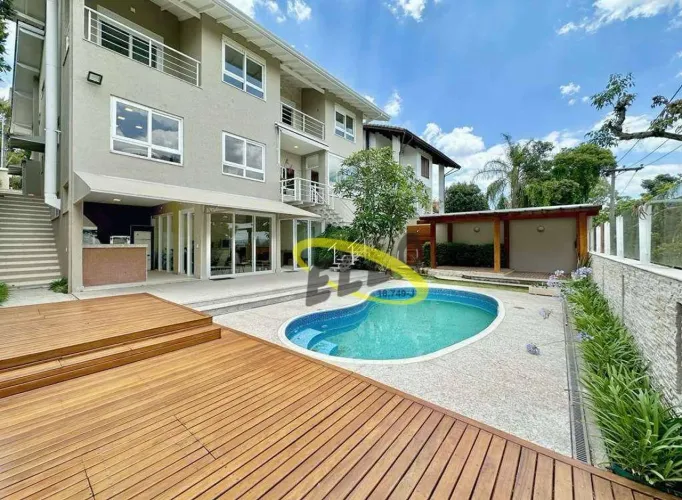 Casa com 4 dormitórios à venda, 331 m² por R$ 2.350.000,00 - Granja Viana - Carapicuíba/SP