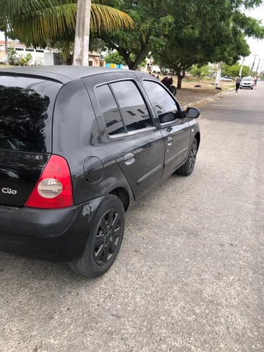 Renault Clio Authentique 1.0 8V 3P 2006