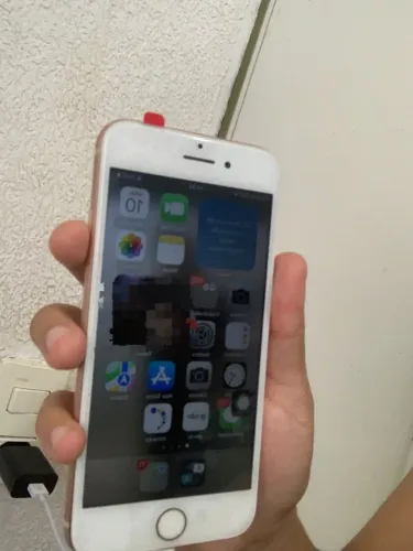 iPhone 8g