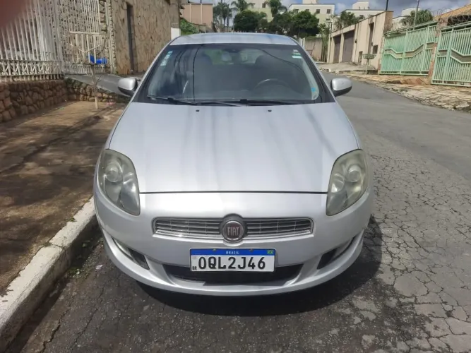 Fiat Bravo Essence 1.8 Flex 16V 5P 2014